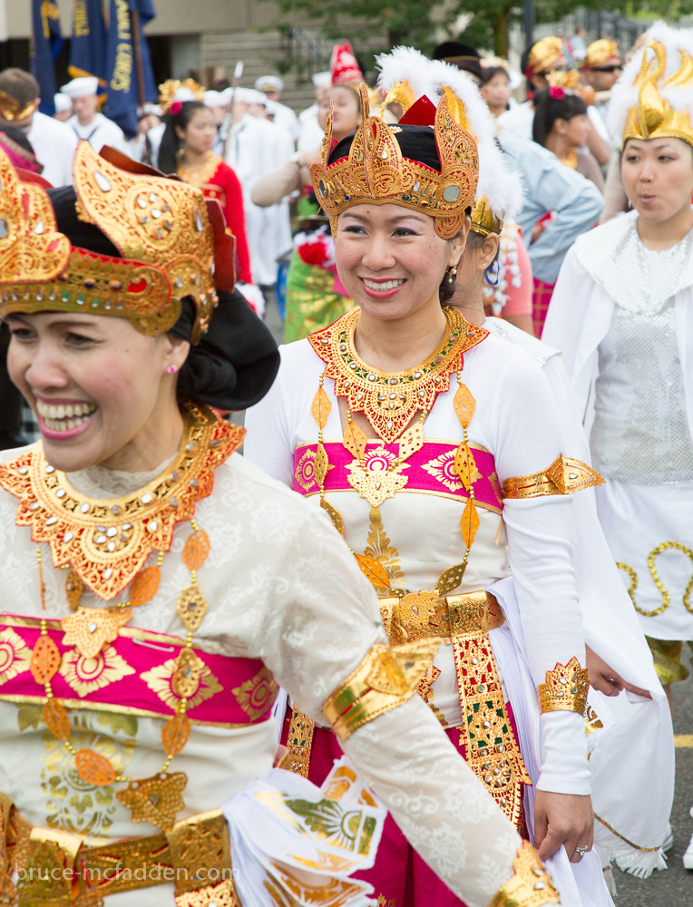 120609-Rose Parade 2012-173