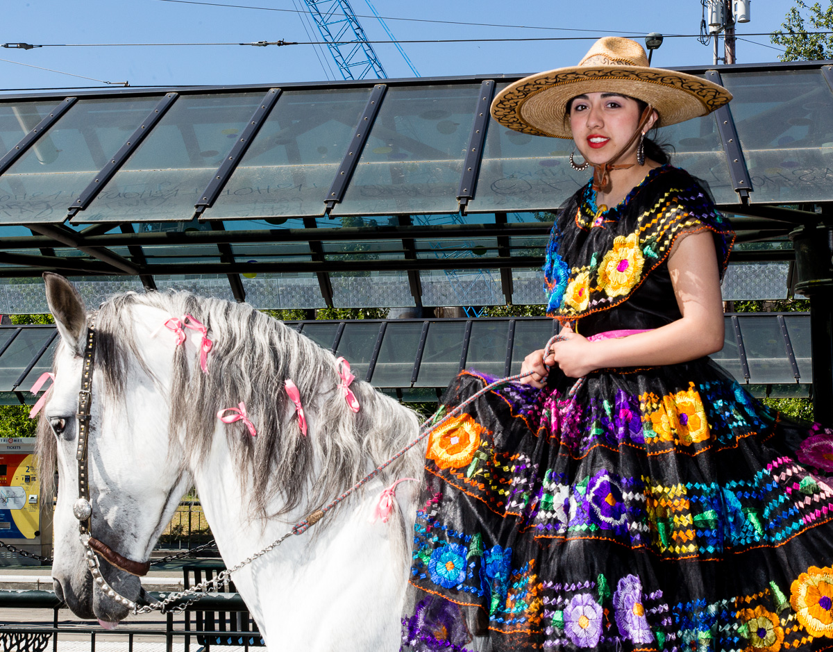 130608-Grand Floral Parade 2013-107