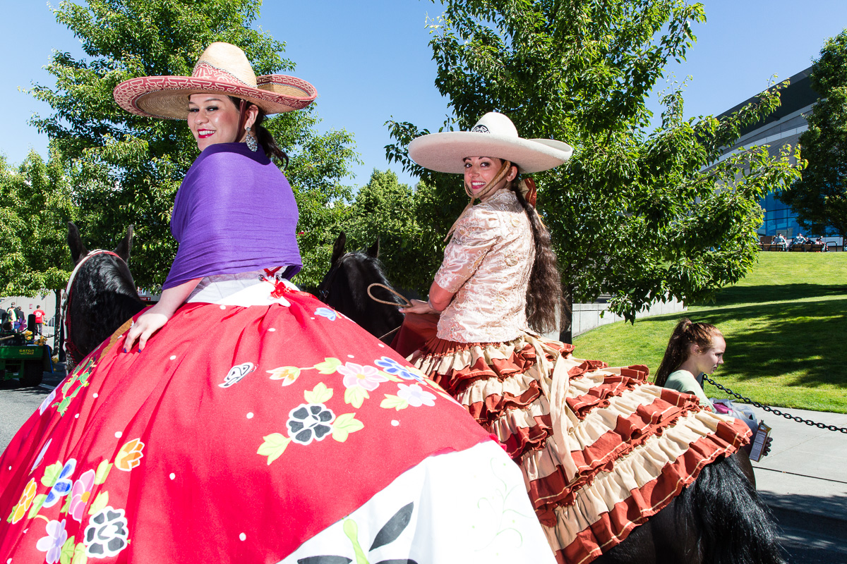 130608-Grand Floral Parade 2013-115