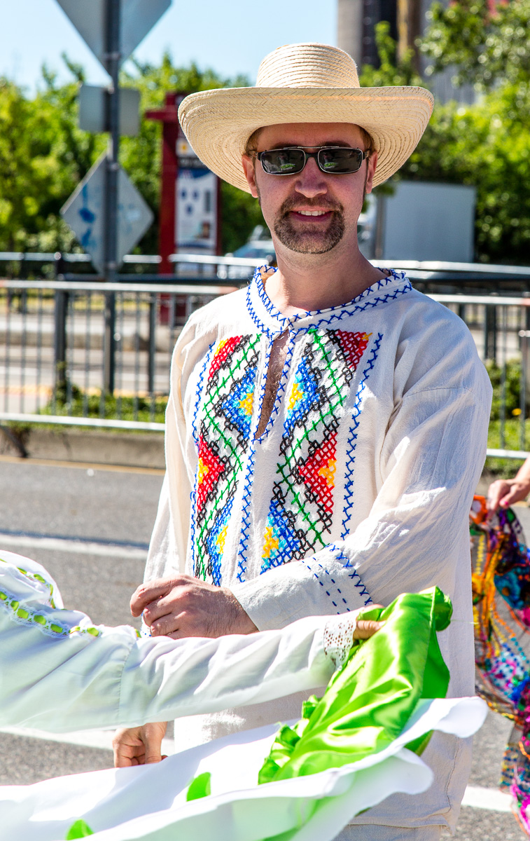 130608-Grand Floral Parade 2013-131