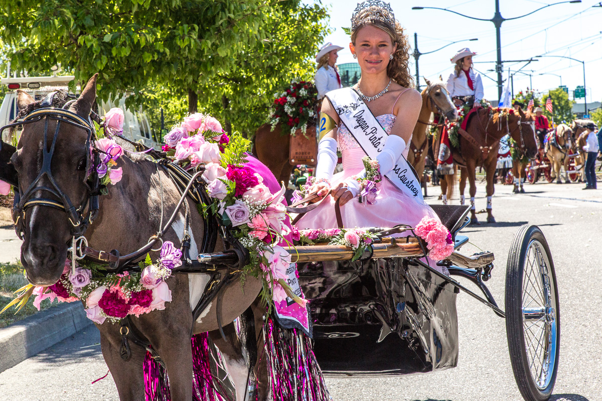 130608-Grand Floral Parade 2013-169